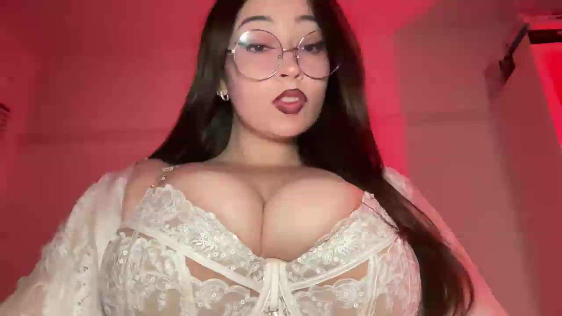 Gallery image thumbnail from Hasymura's myfreecams stream on, 05/14/2026, 23:45 image 14 of 20