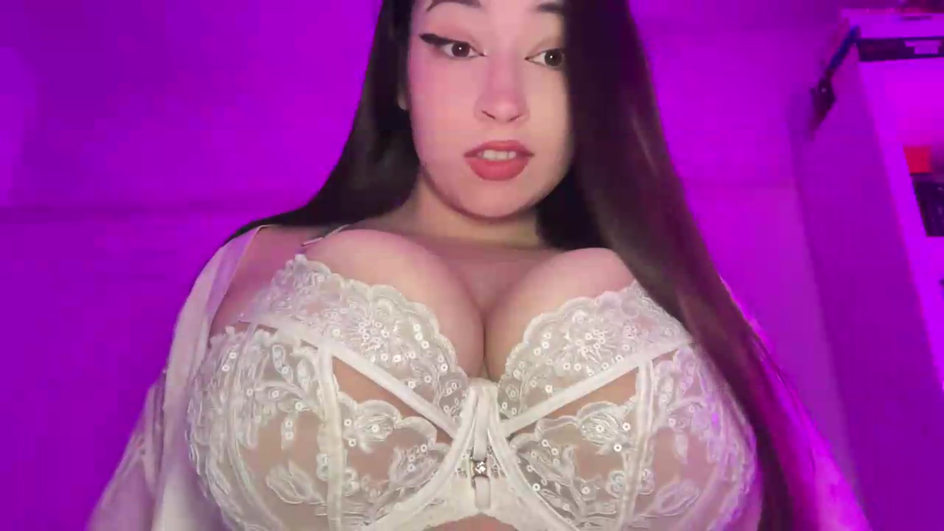 Gallery image thumbnail from Hasymura's myfreecams stream on, 05/17/2026, 23:25 image 9 of 20