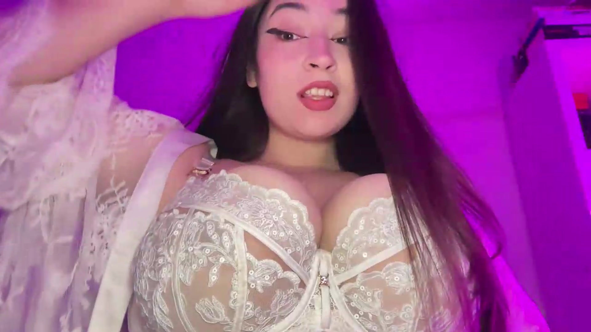 Gallery image thumbnail from Hasymura's myfreecams stream on, 05/17/2026, 23:25 image 3 of 20