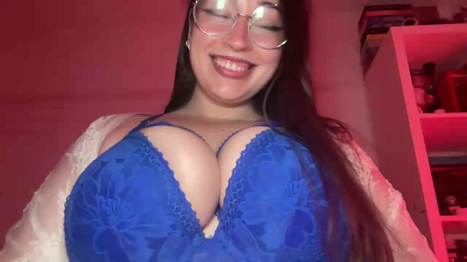 Gallery image thumbnail from Hasymura's myfreecams stream on, 06/04/2026, 20:47 image 14 of 20
