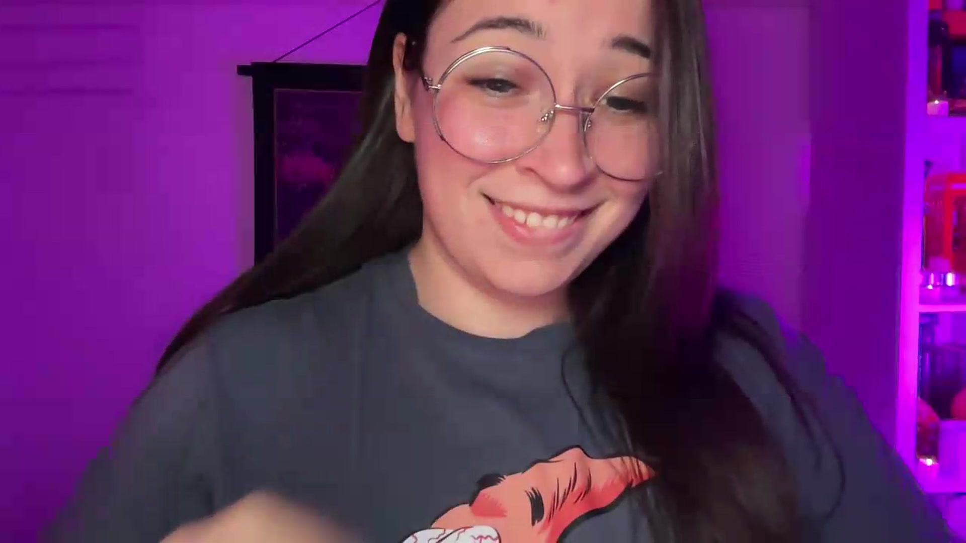 Gallery image thumbnail from Hasymura's myfreecams stream on, 08/05/2026, 21:37 image 20 of 20