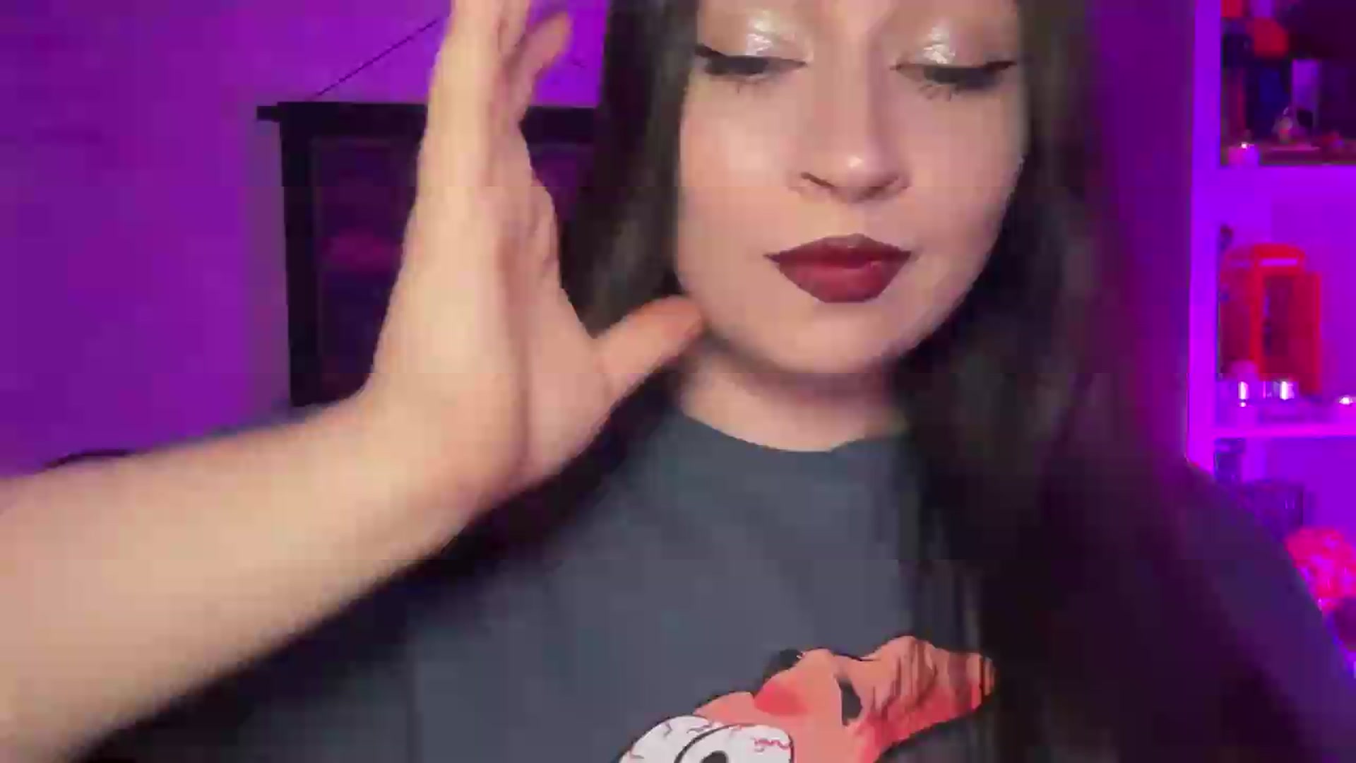 Gallery image thumbnail from Hasymura's myfreecams stream on, 08/06/2026, 20:42 image 1 of 20