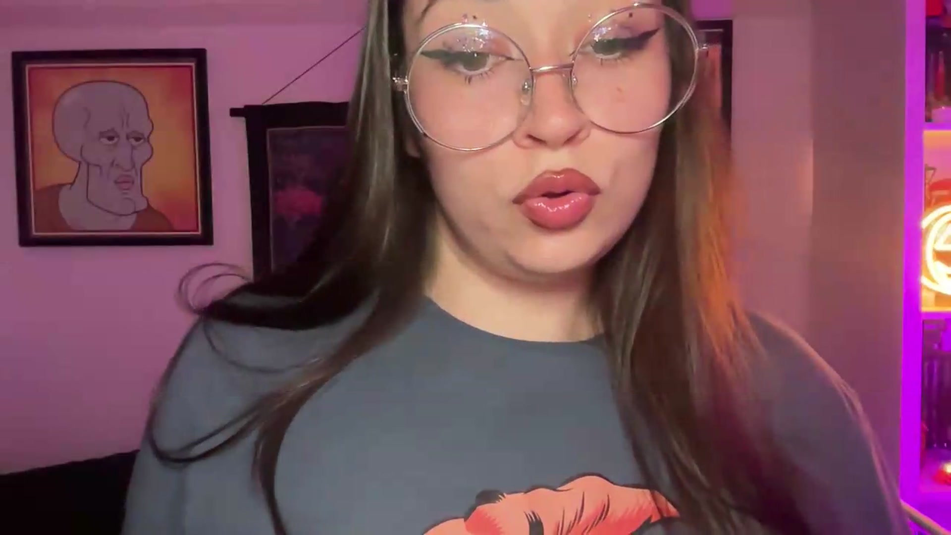 Gallery image thumbnail from Hasymura's myfreecams stream on, 08/17/2026, 21:07 image 3 of 20