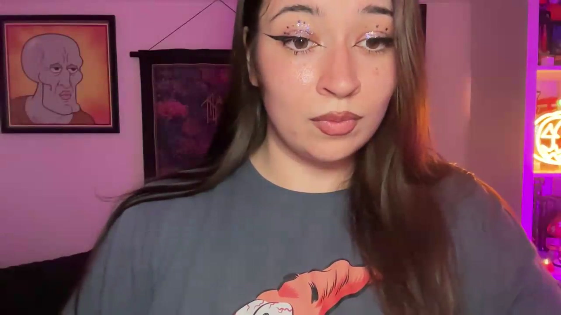 Gallery image thumbnail from Hasymura's myfreecams stream on, 08/17/2026, 21:43 image 15 of 20