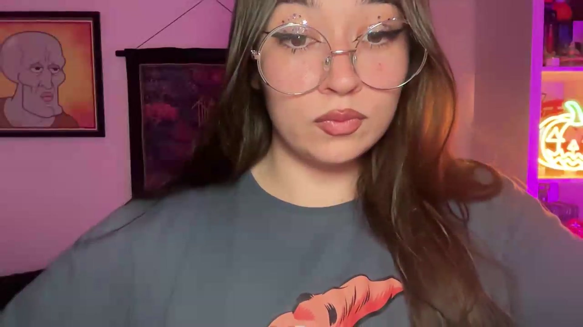 Gallery image thumbnail from Hasymura's myfreecams stream on, 08/17/2026, 21:43 image 2 of 20