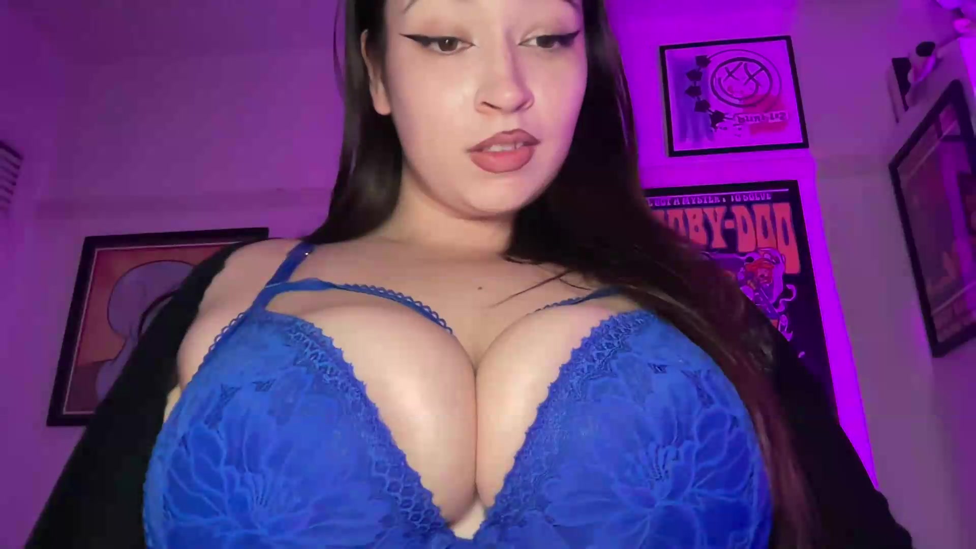 Gallery image thumbnail from Hasymura's myfreecams stream on, 08/24/2026, 23:27 image 9 of 20