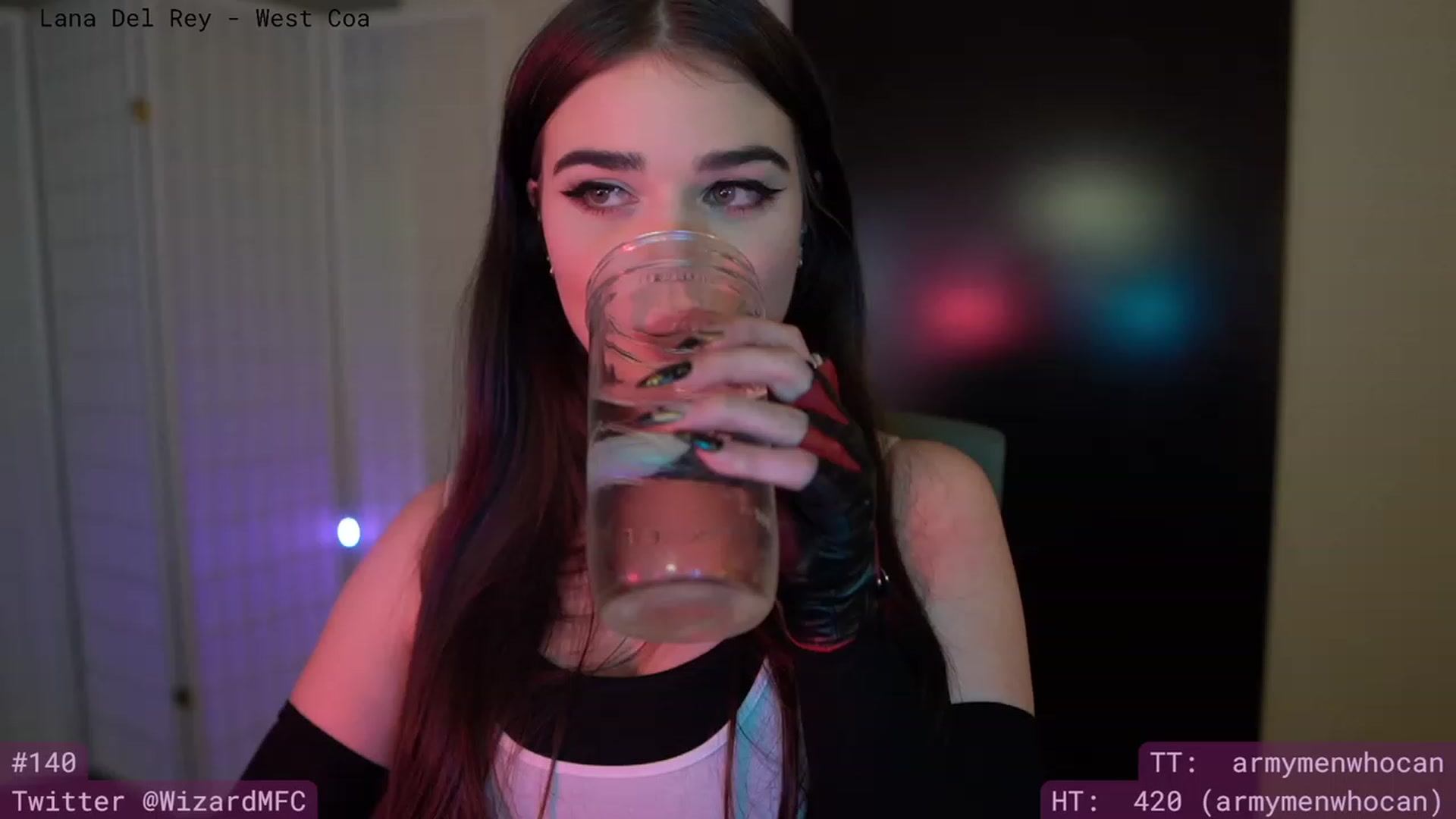 Gallery image thumbnail from HauntedWizard's myfreecams stream on, 10/19/2023, 06:29 image 7 of 20