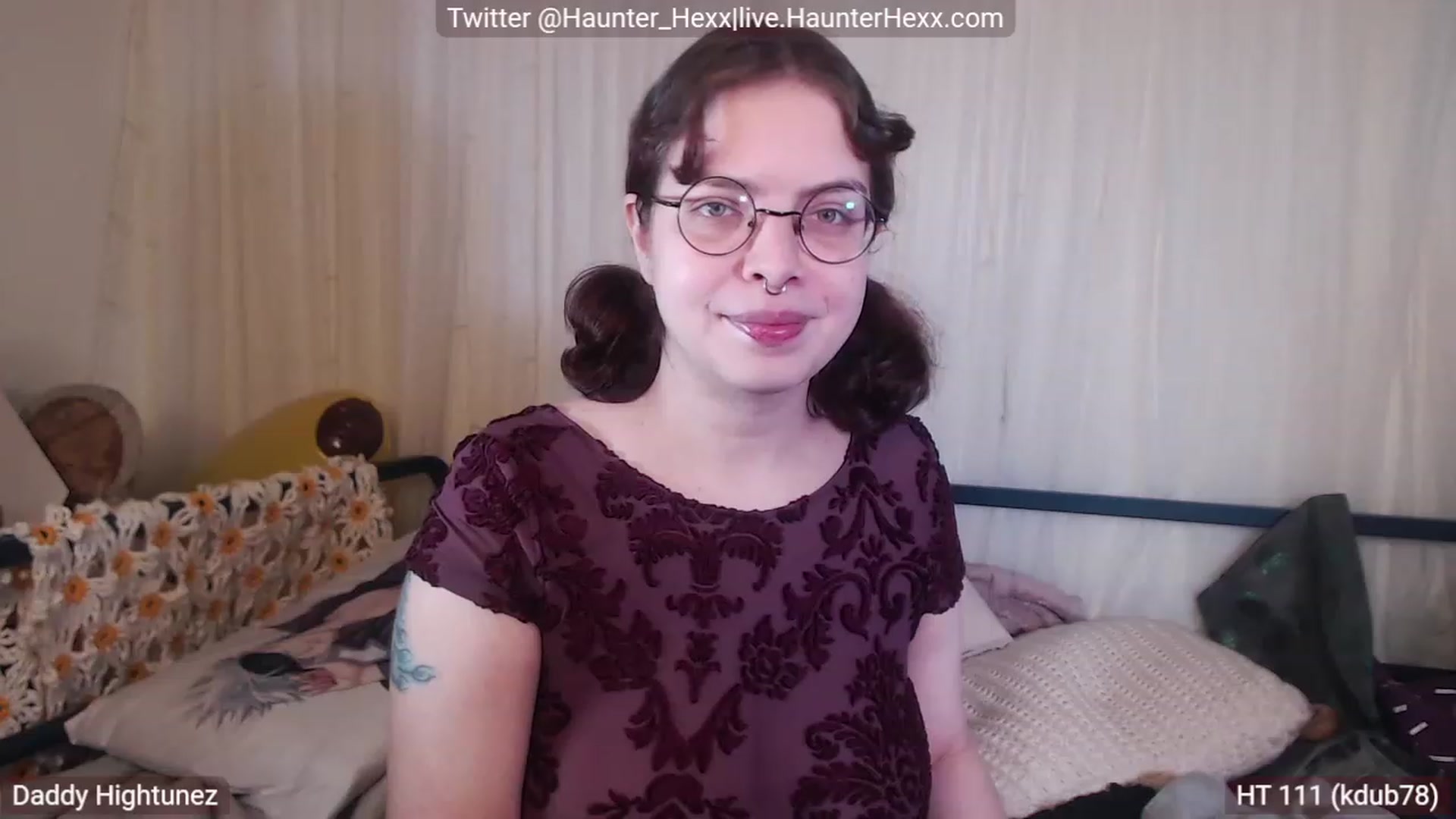 Gallery image thumbnail from Haunter_Hexx's myfreecams stream on, 11/23/2022, 09:09 image 5 of 20