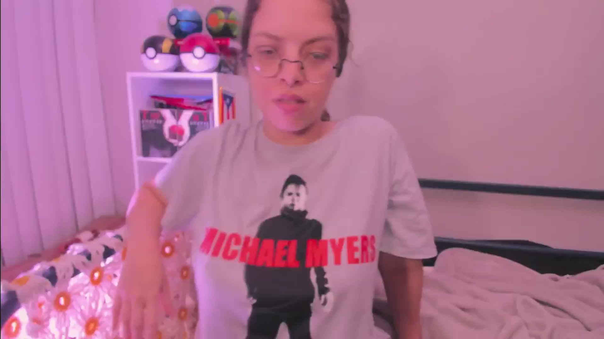 Gallery image thumbnail from Haunter_Hexx's myfreecams stream on, 06/09/2025, 07:27 image 6 of 20
