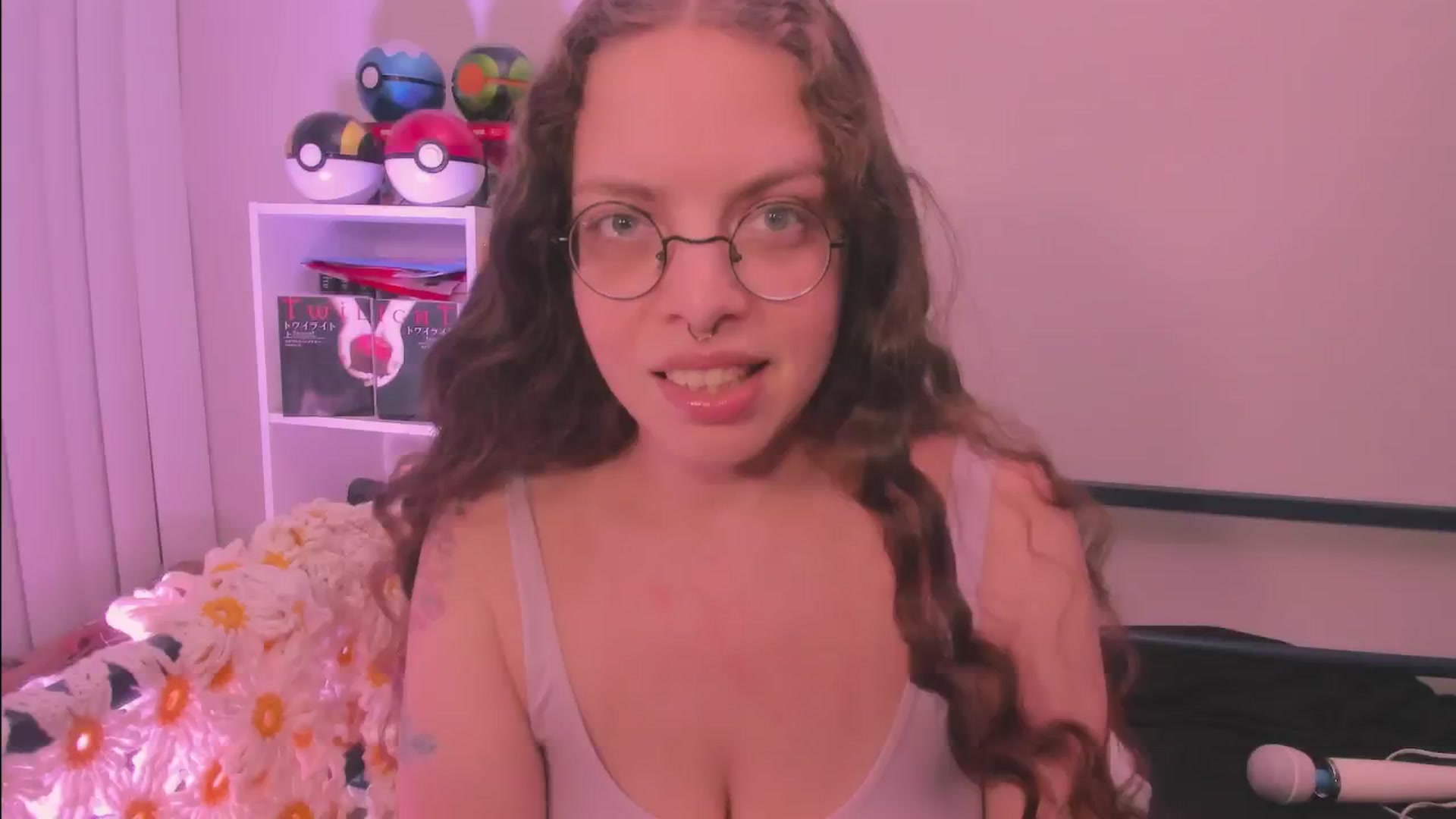 Gallery image thumbnail from Haunter_Hexx's myfreecams stream on, 06/10/2025, 07:18 image 2 of 20