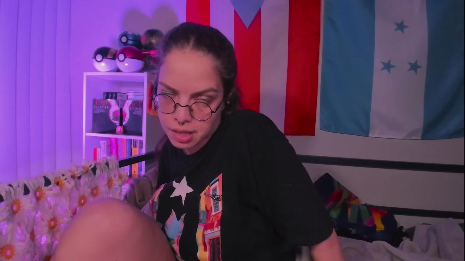 Gallery image thumbnail from Haunter_Hexx's myfreecams stream on, 08/25/2025, 07:37 image 17 of 20