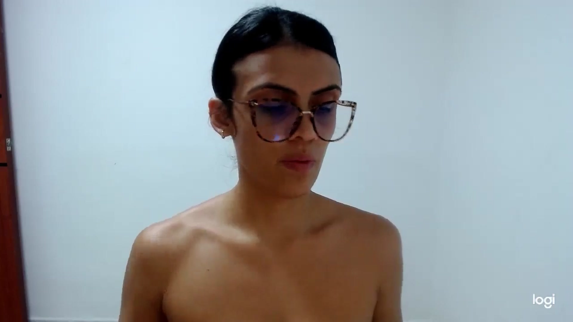Gallery image thumbnail from Hayek_eva7's myfreecams stream on, 05/29/2025, 16:14 image 15 of 20