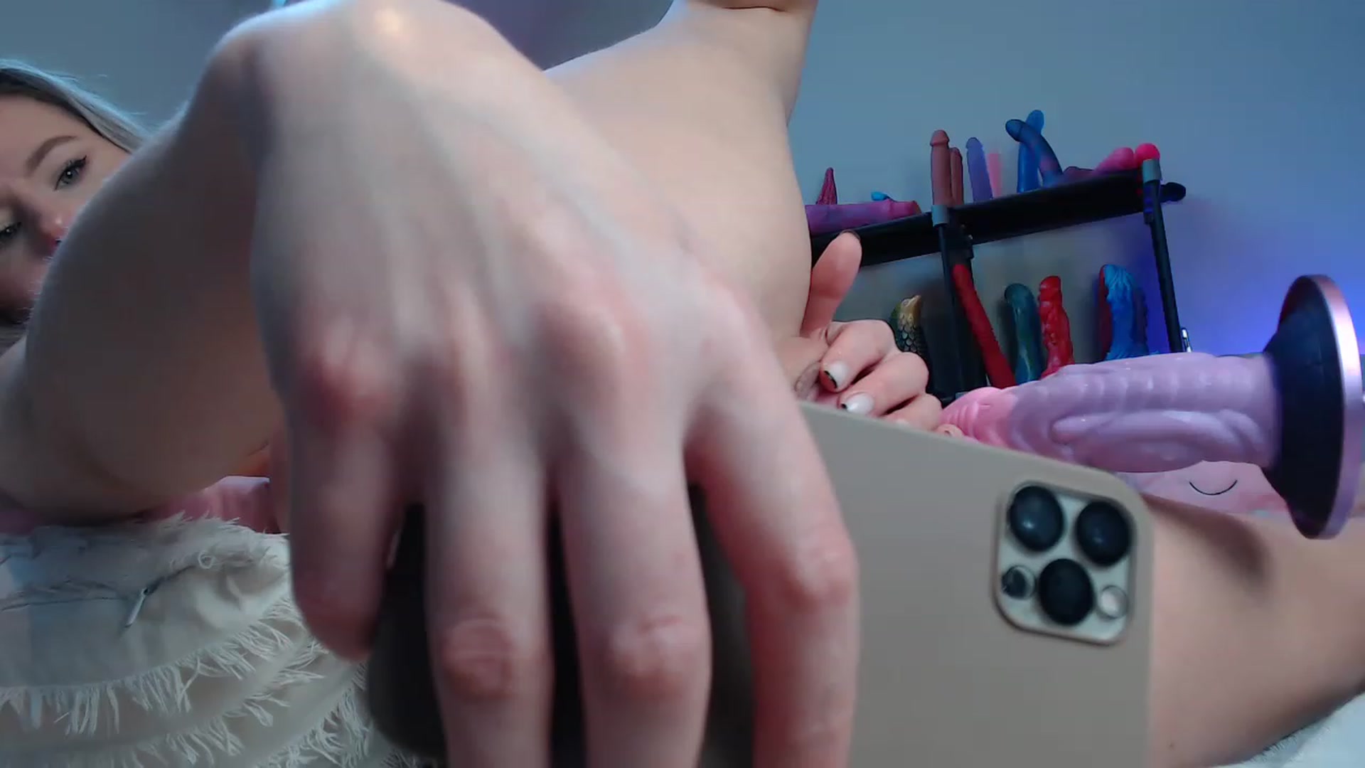 Gallery image thumbnail from Haylee_Love's myfreecams stream on, 03/06/2023, 10:18 image 5 of 20