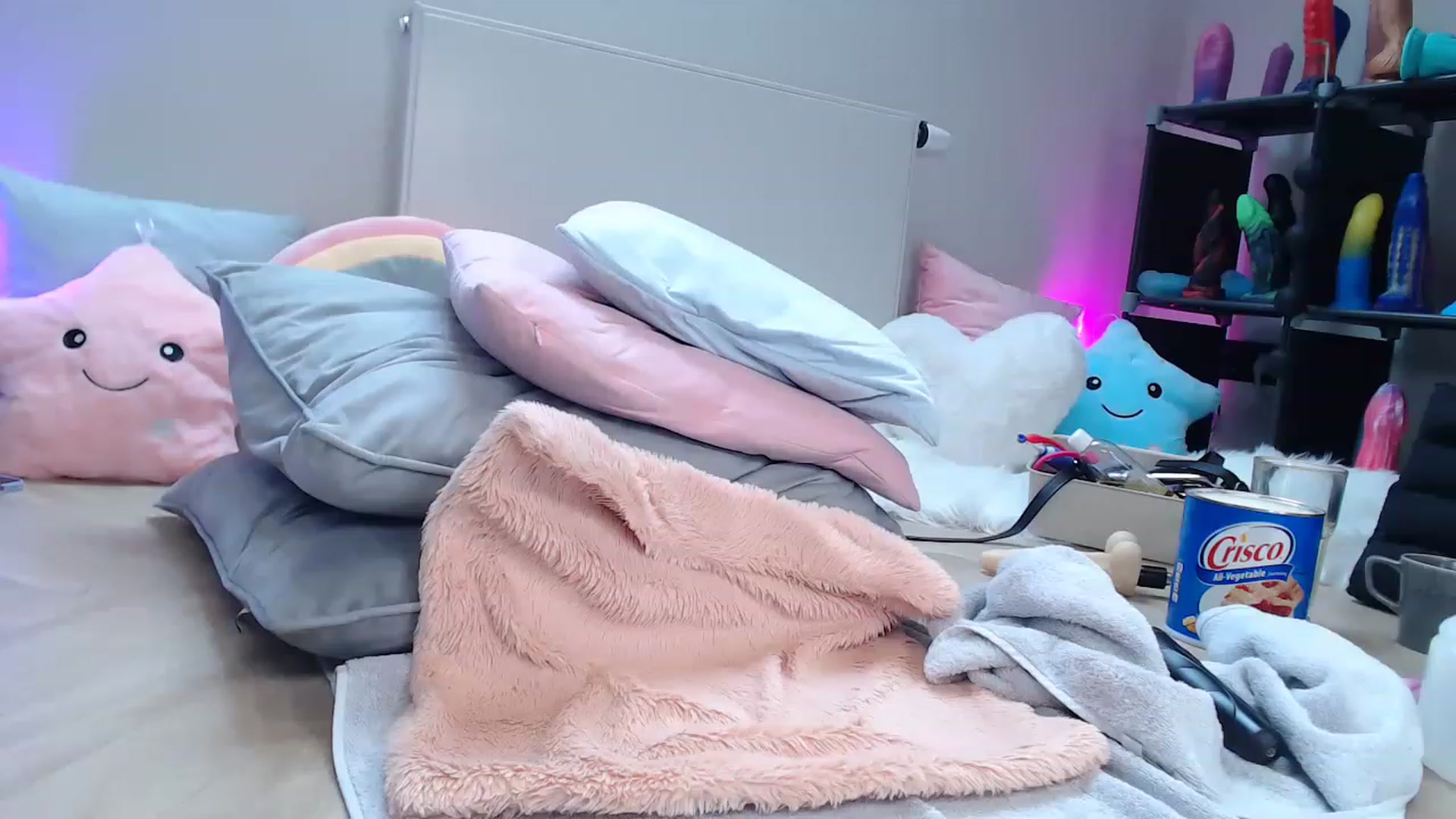 Gallery image thumbnail from Haylee_Love's myfreecams stream on, 05/18/2023, 09:25 image 20 of 20