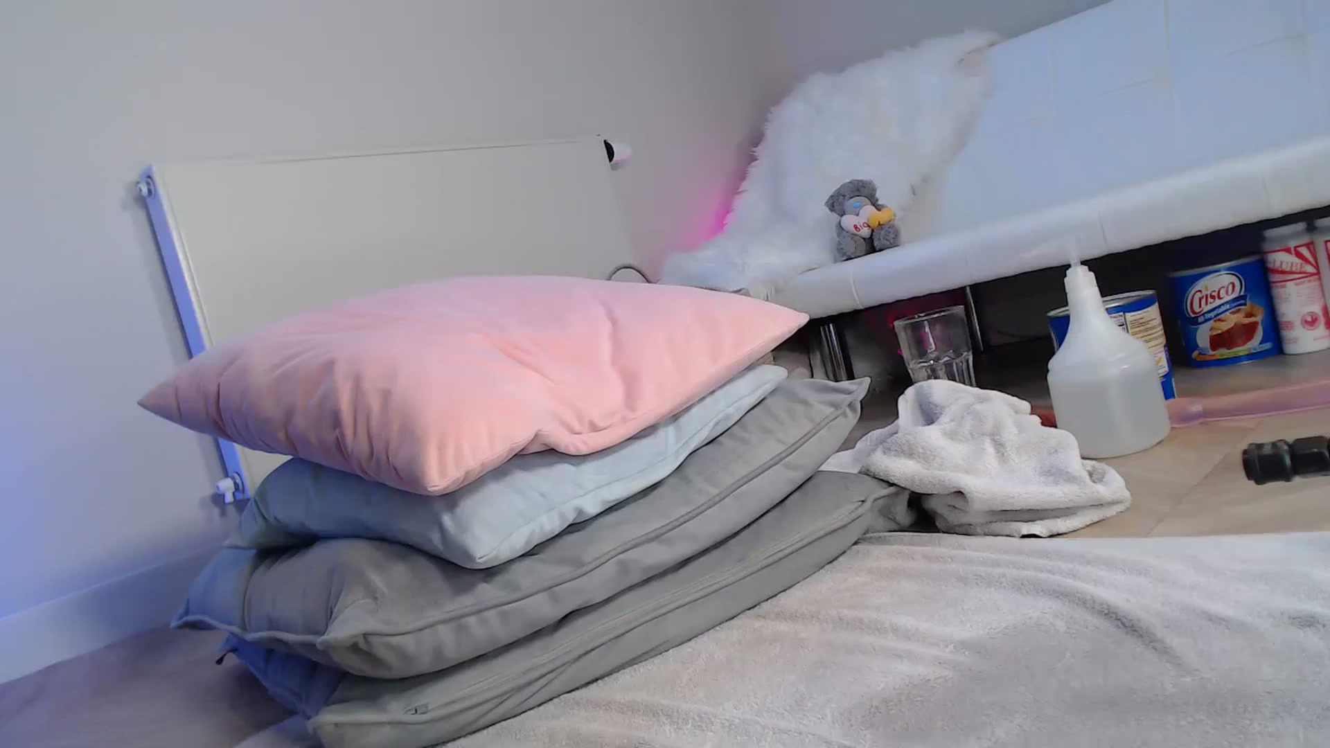 Gallery image thumbnail from Haylee_Love's myfreecams stream on, 10/17/2023, 11:13 image 15 of 20