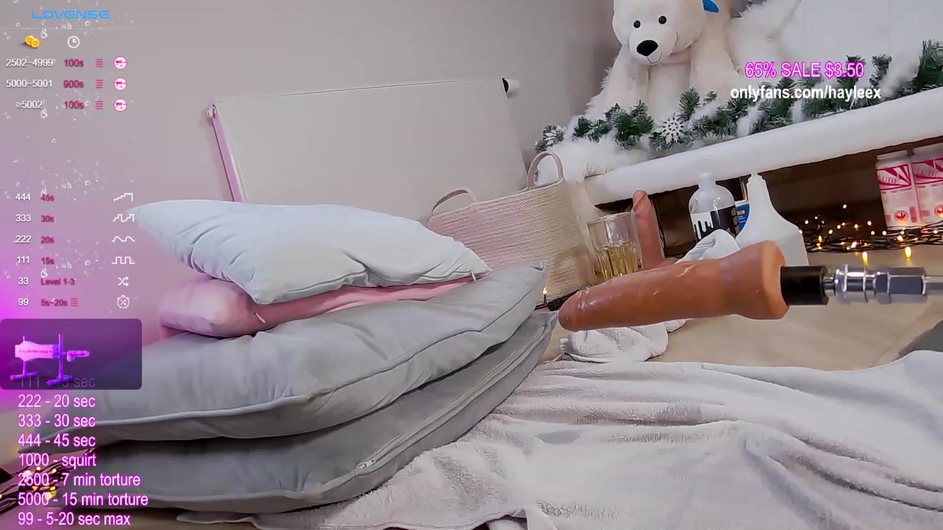 Gallery image thumbnail from Haylee_Love's myfreecams stream on, 12/18/2023, 12:52 image 1 of 20