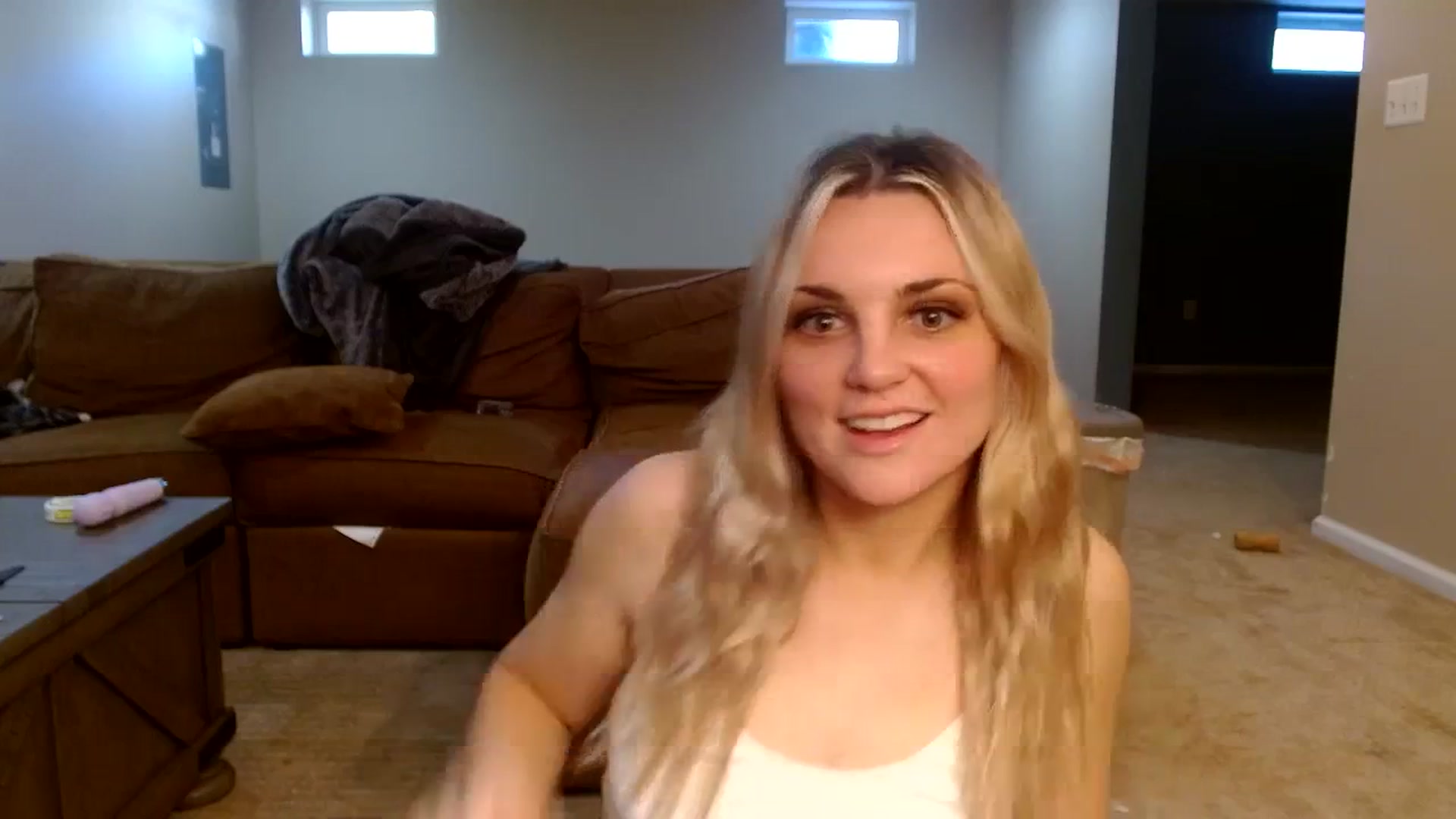 Gallery image thumbnail from Hayleebaby's myfreecams stream on, 11/05/2023, 19:16 image 4 of 20