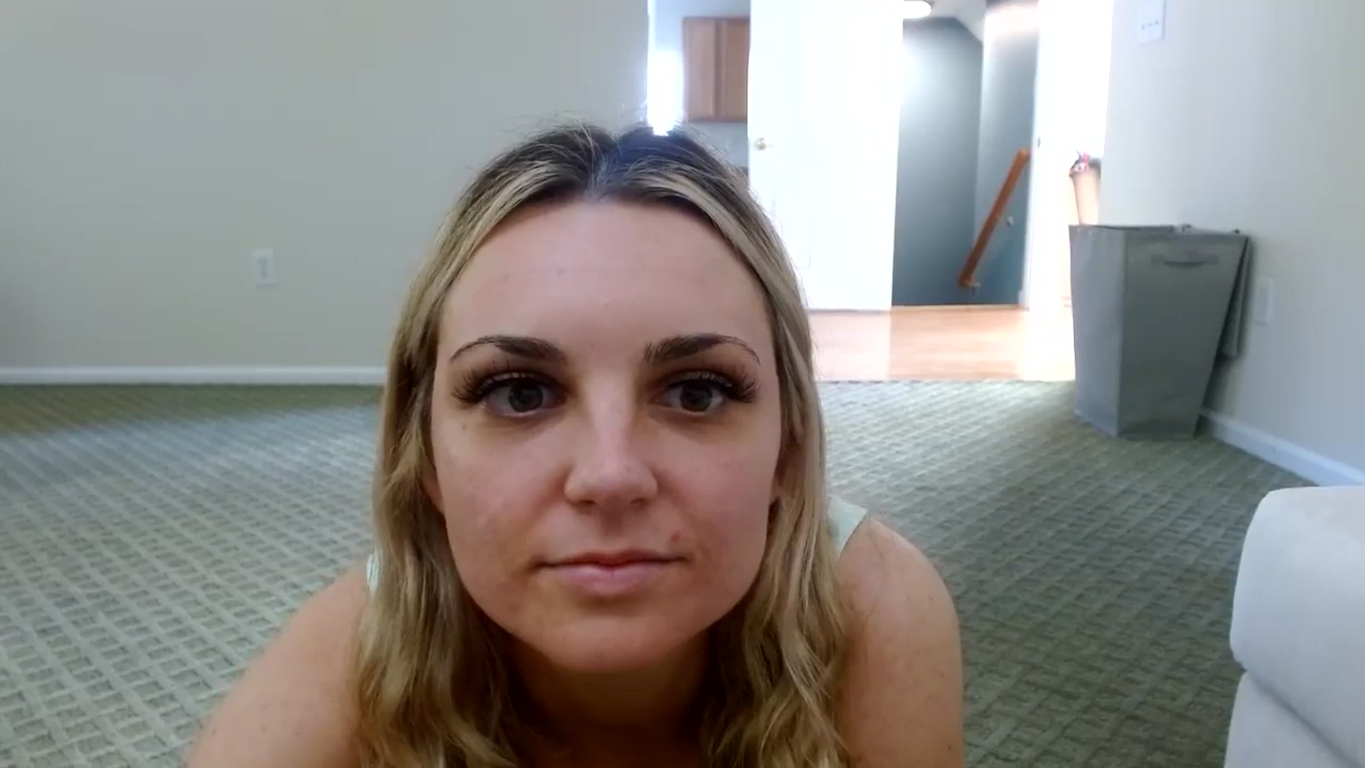Gallery image thumbnail from Hayleebaby's myfreecams stream on, 11/06/2023, 19:07 image 14 of 20
