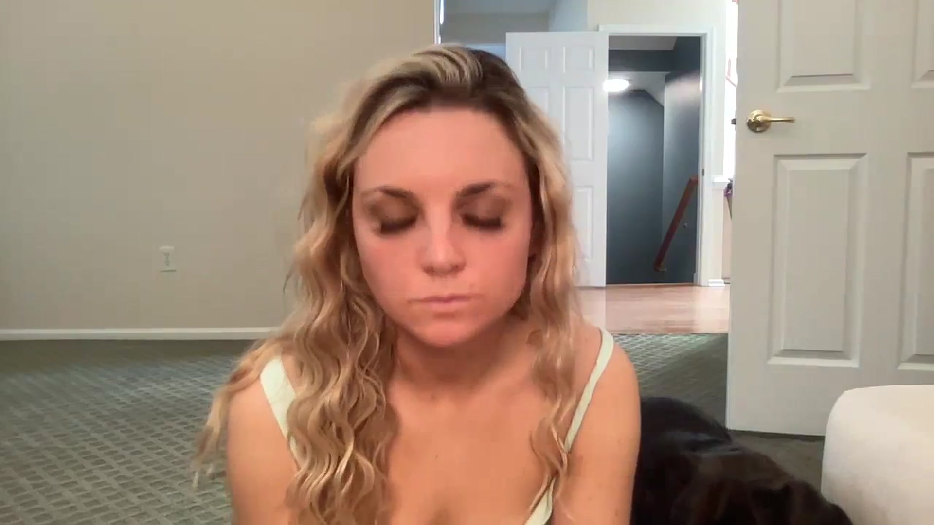 Gallery image thumbnail from Hayleebaby's myfreecams stream on, 11/09/2023, 19:40 image 13 of 20