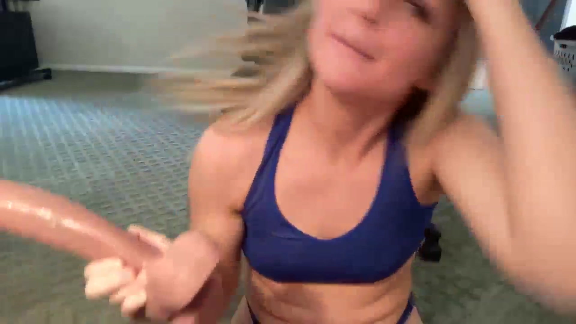 Gallery image thumbnail from Hayleebaby's myfreecams stream on, 11/15/2023, 19:40 image 16 of 20