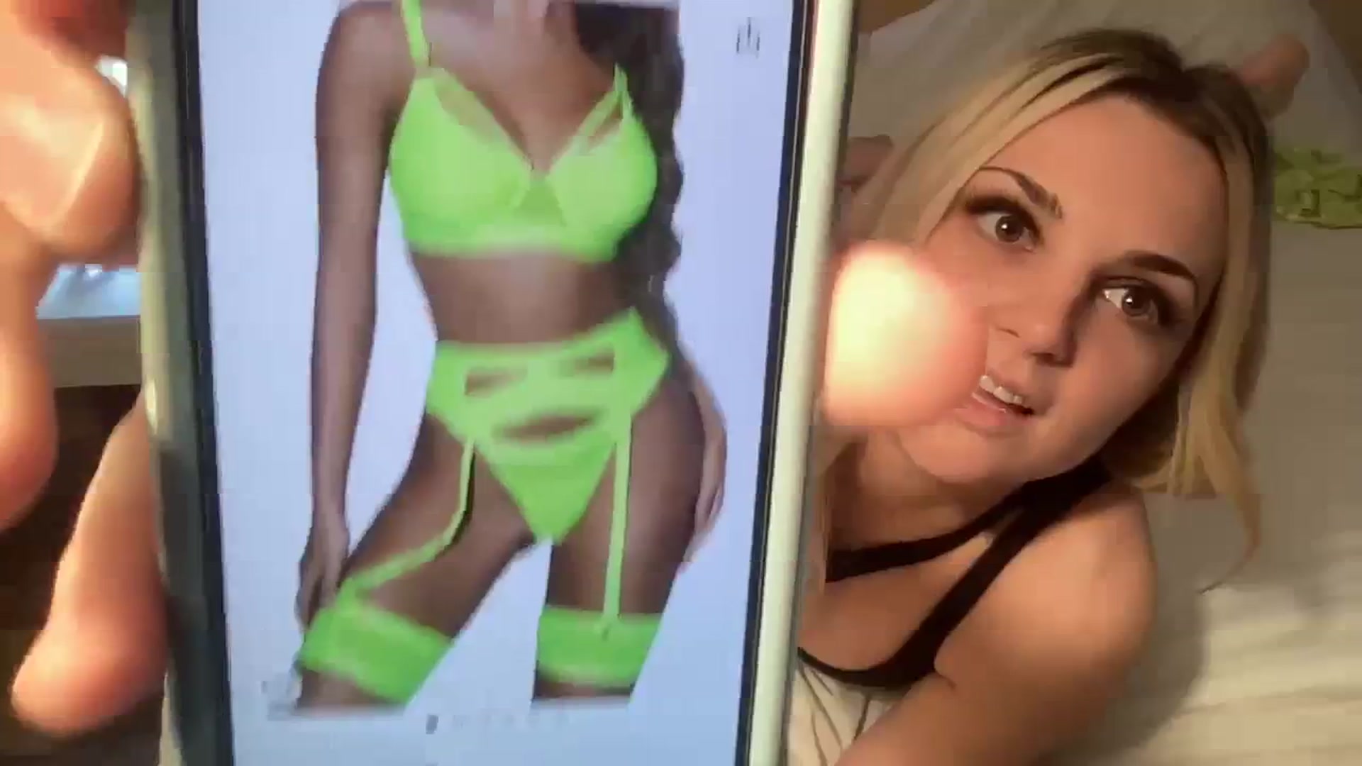 Gallery image thumbnail from Hayleebaby's myfreecams stream on, 12/04/2023, 17:34 image 9 of 20