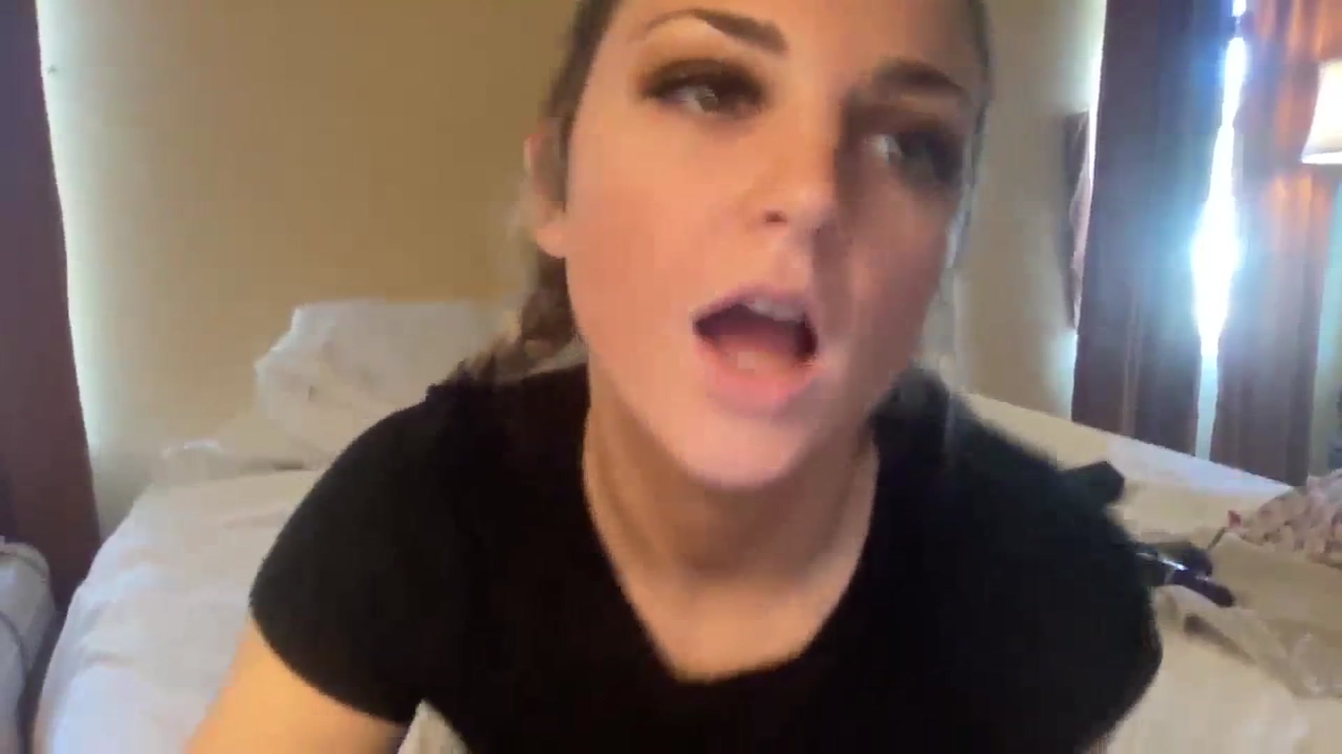Gallery image thumbnail from Hayleebaby's myfreecams stream on, 12/29/2023, 18:34 image 6 of 20