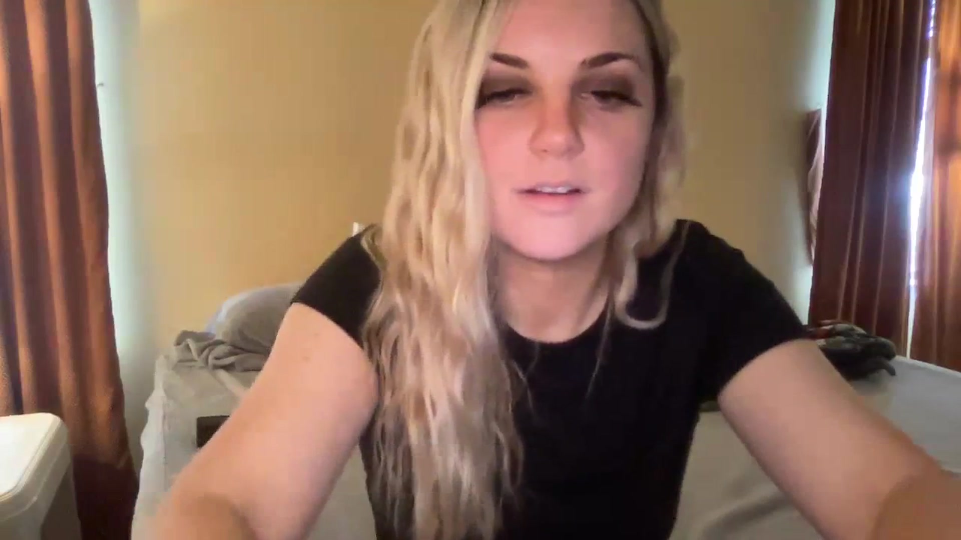 Gallery image thumbnail from Hayleebaby's myfreecams stream on, 01/16/2024, 18:34 image 4 of 20