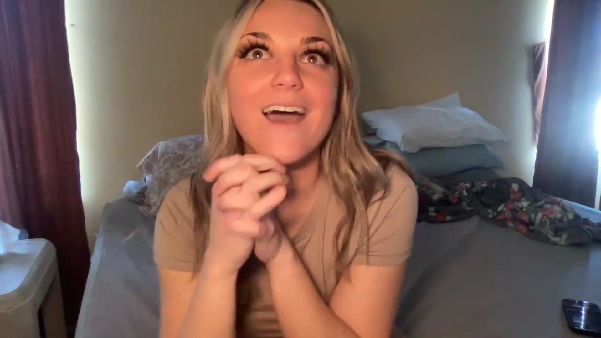 Gallery image thumbnail from Hayleebaby's myfreecams stream on, 01/22/2024, 20:31 image 5 of 20