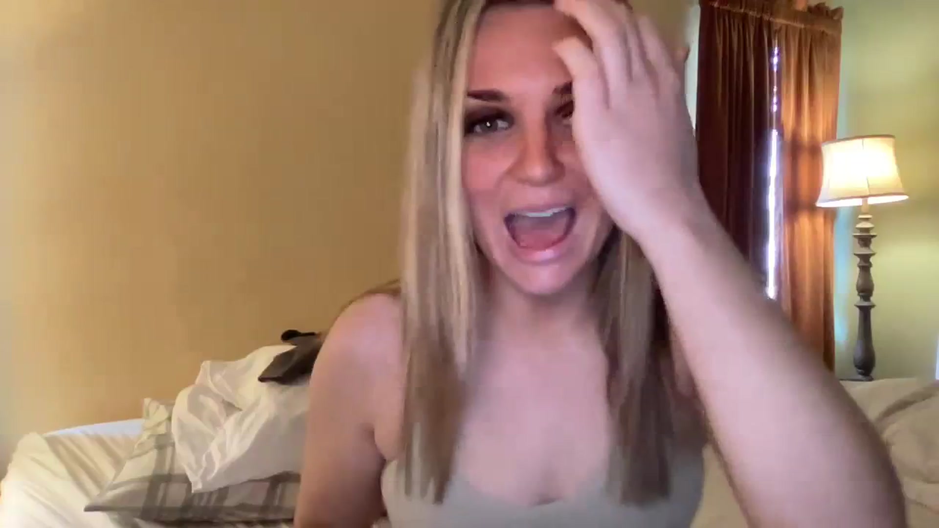 Gallery image thumbnail from Hayleebaby's myfreecams stream on, 01/29/2024, 21:08 image 7 of 20