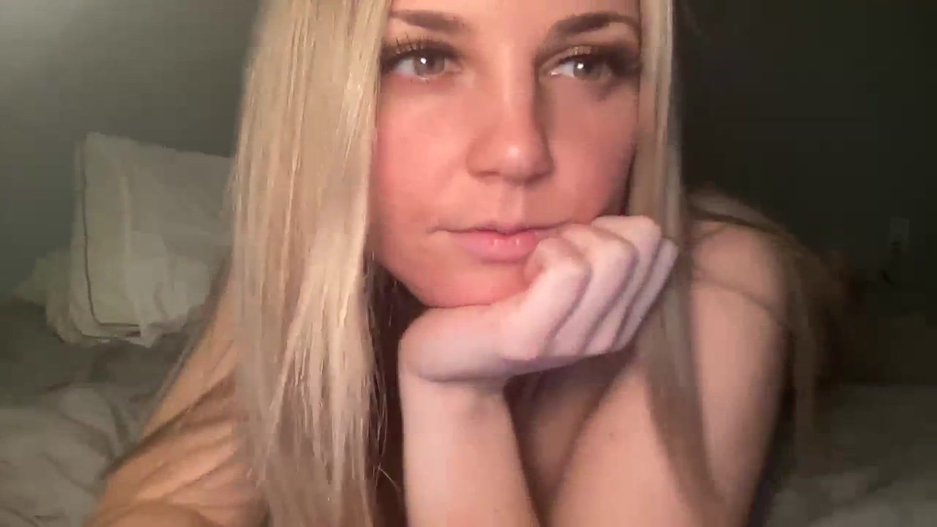 Gallery image thumbnail from Hayleebaby's myfreecams stream on, 02/24/2024, 01:43 image 6 of 20