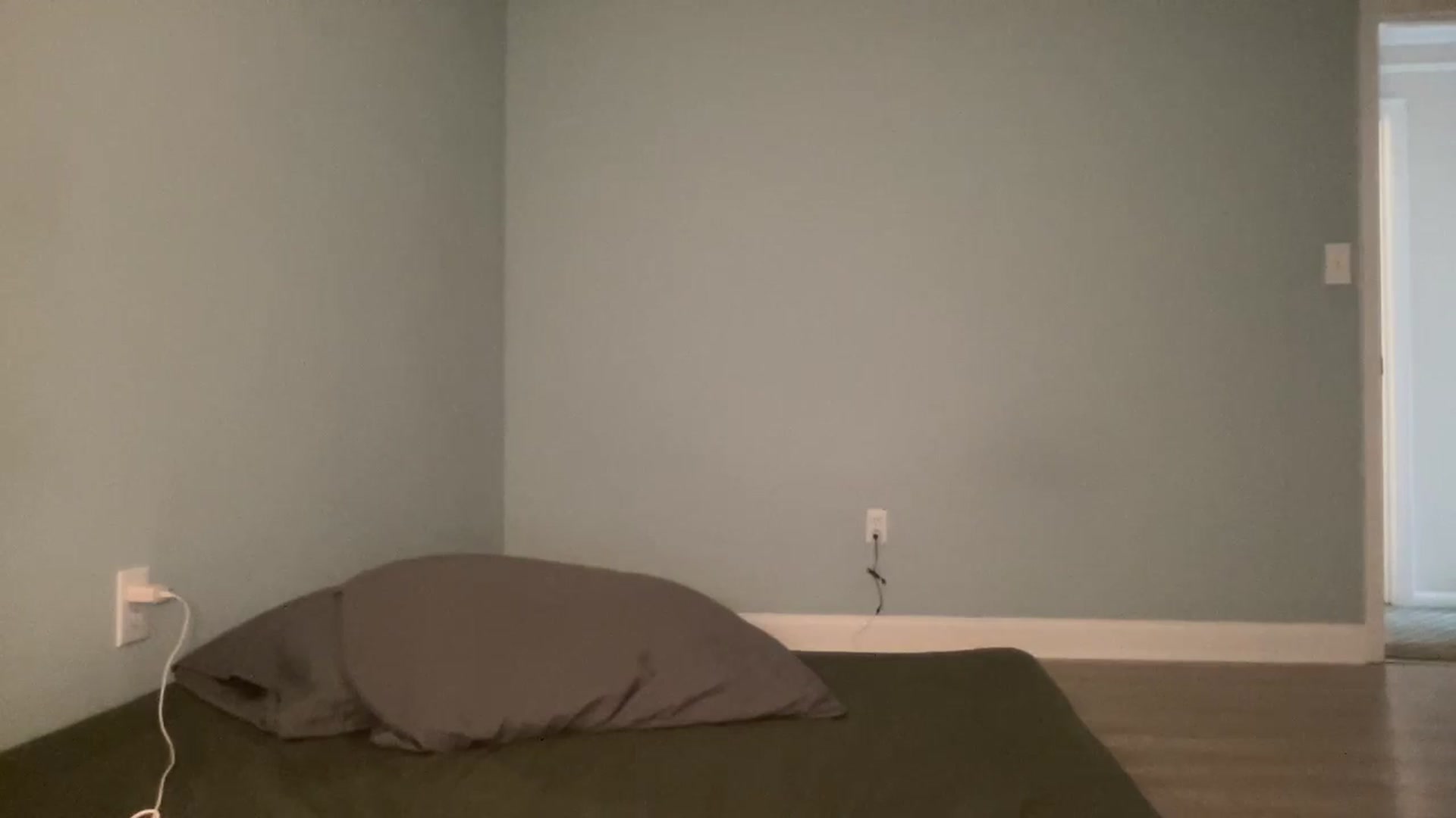 Gallery image thumbnail from Hayleebaby's myfreecams stream on, 06/05/2024, 19:35 image 2 of 20