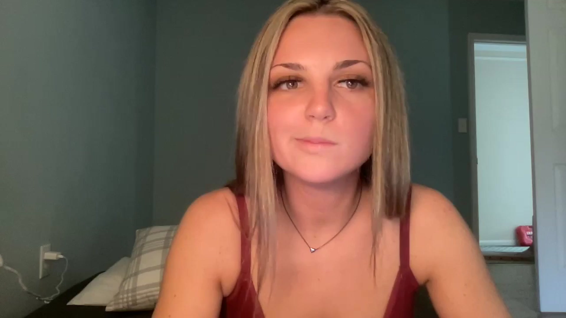 Gallery image thumbnail from Hayleebaby's myfreecams stream on, 08/06/2024, 18:07 image 1 of 20