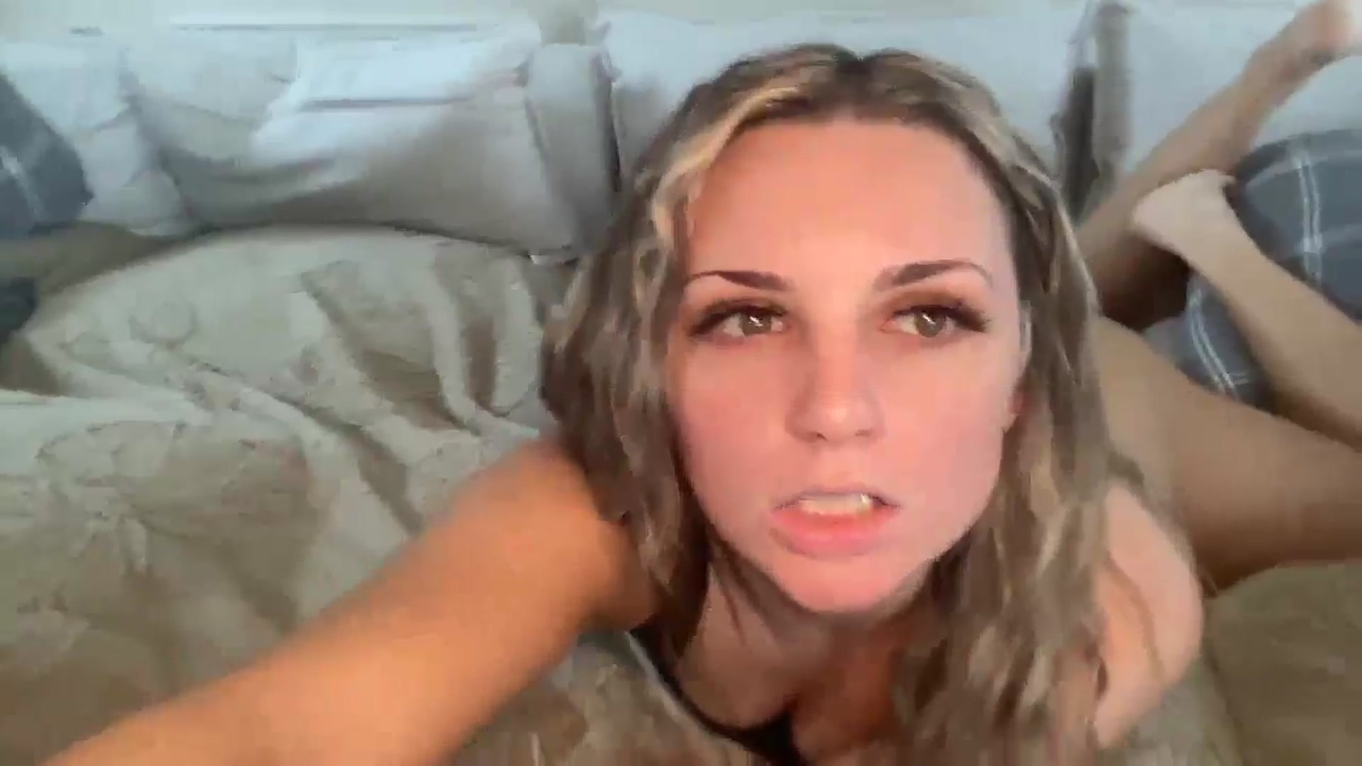 Gallery image thumbnail from Hayleebaby's myfreecams stream on, 08/14/2024, 18:59 image 14 of 20