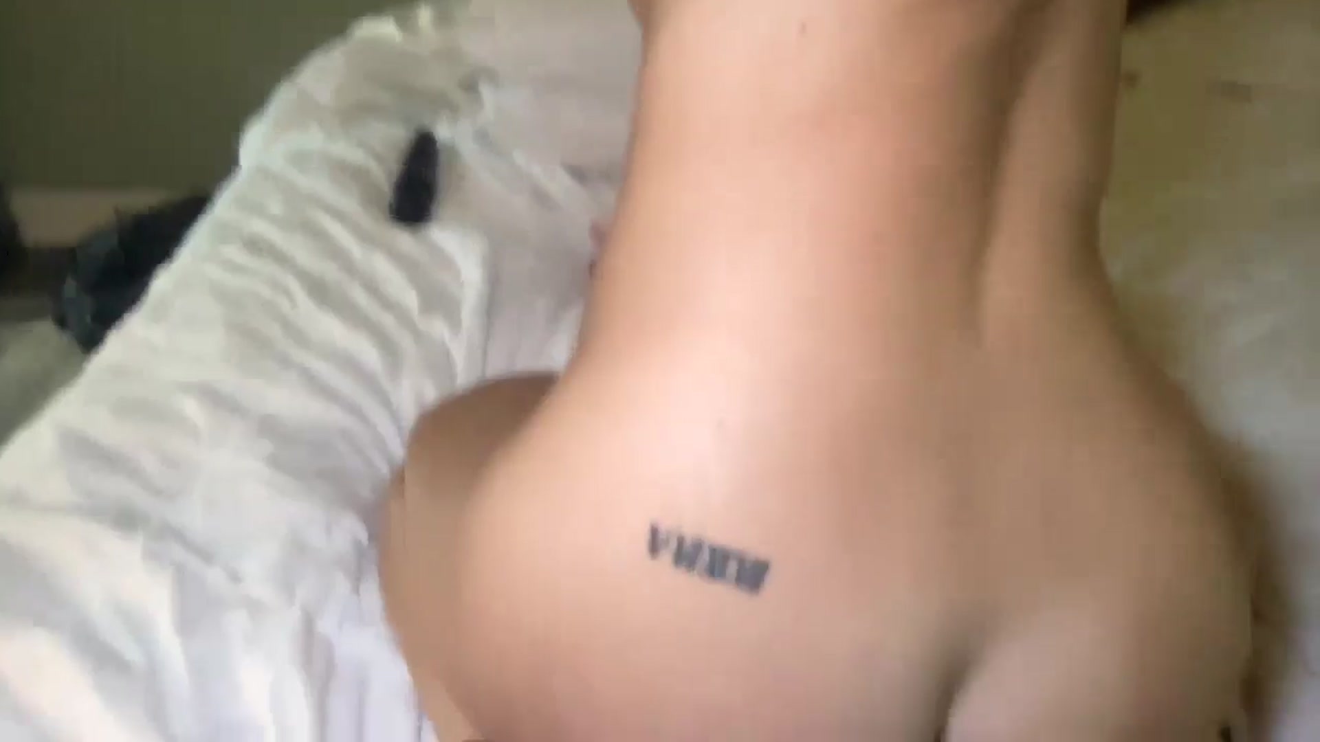 Gallery image thumbnail from Hayleebaby's myfreecams stream on, 09/01/2024, 20:46 image 6 of 20