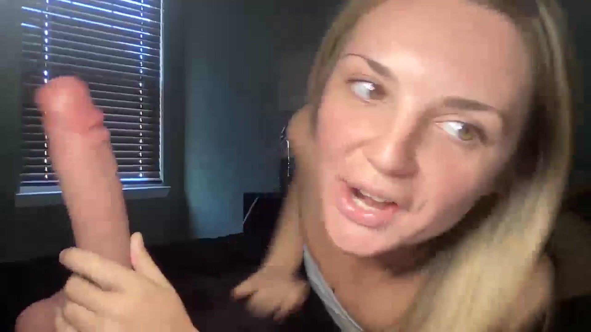 Gallery image thumbnail from Hayleebaby's myfreecams stream on, 11/01/2024, 19:42 image 6 of 20