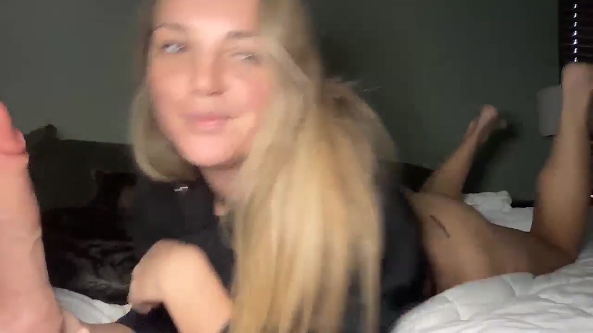 Gallery image thumbnail from Hayleebaby's myfreecams stream on, 11/14/2024, 20:20 image 5 of 20