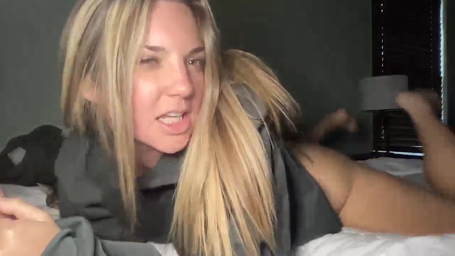 Gallery image thumbnail from Hayleebaby's myfreecams stream on, 11/14/2024, 20:56 image 7 of 20