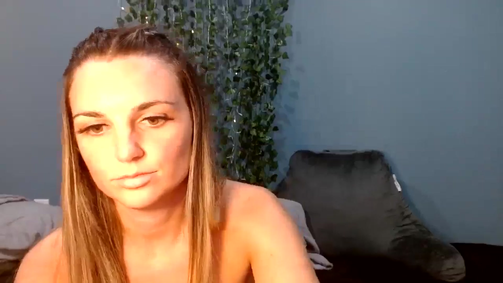 Gallery image thumbnail from Hayleebaby's myfreecams stream on, 11/04/2025, 21:26 image 20 of 20