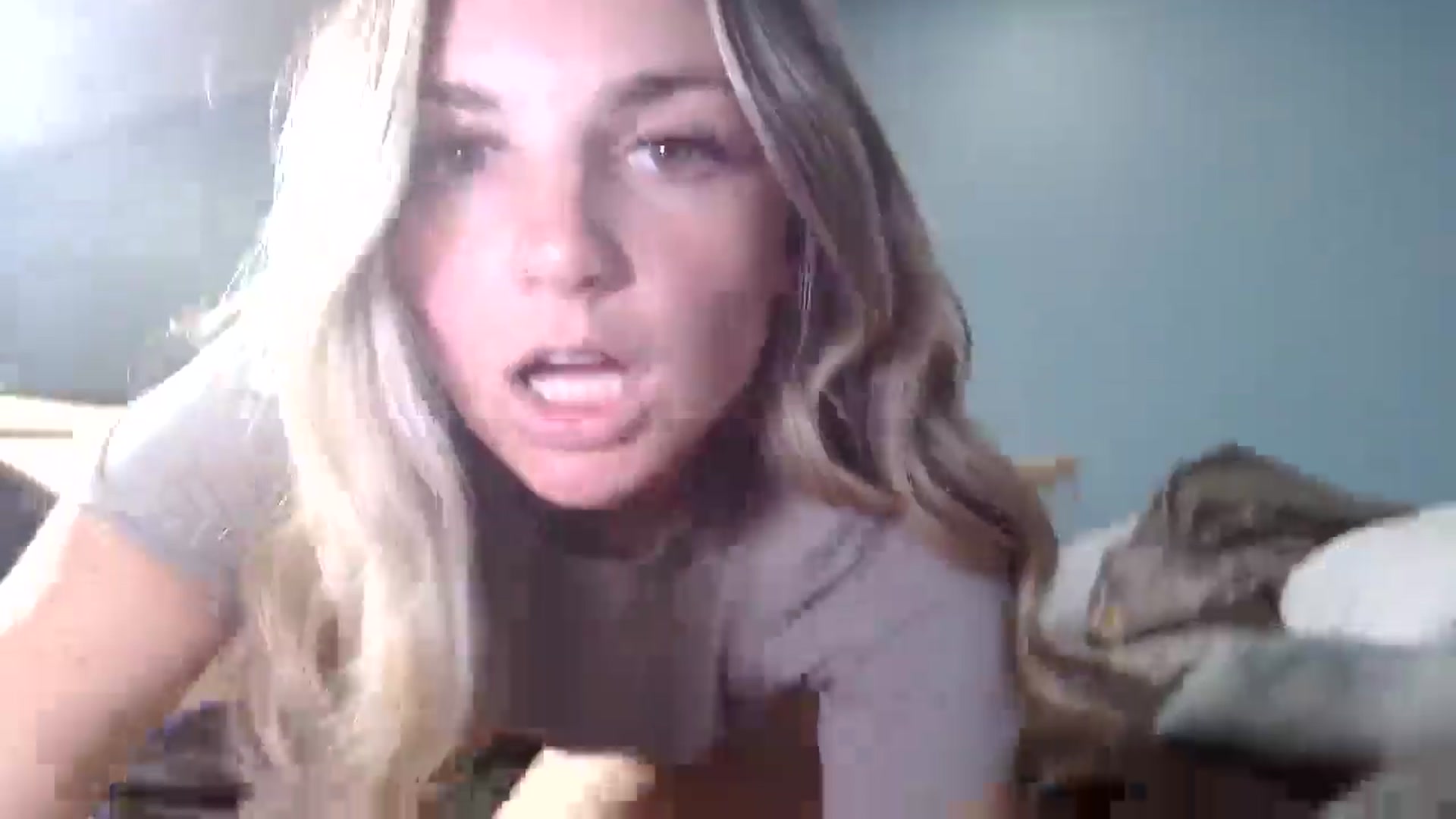 Gallery image thumbnail from Hayleebaby's myfreecams stream on, 11/05/2025, 20:51 image 8 of 20