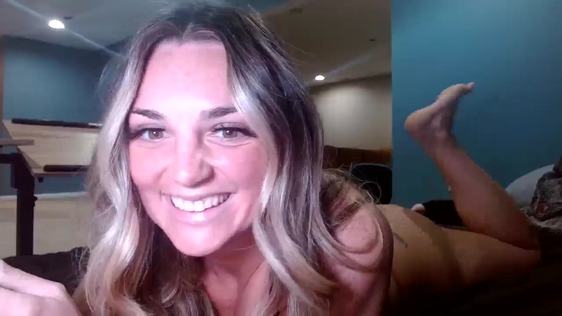 Gallery image thumbnail from Hayleebaby's myfreecams stream on, 11/10/2025, 18:51 image 20 of 20