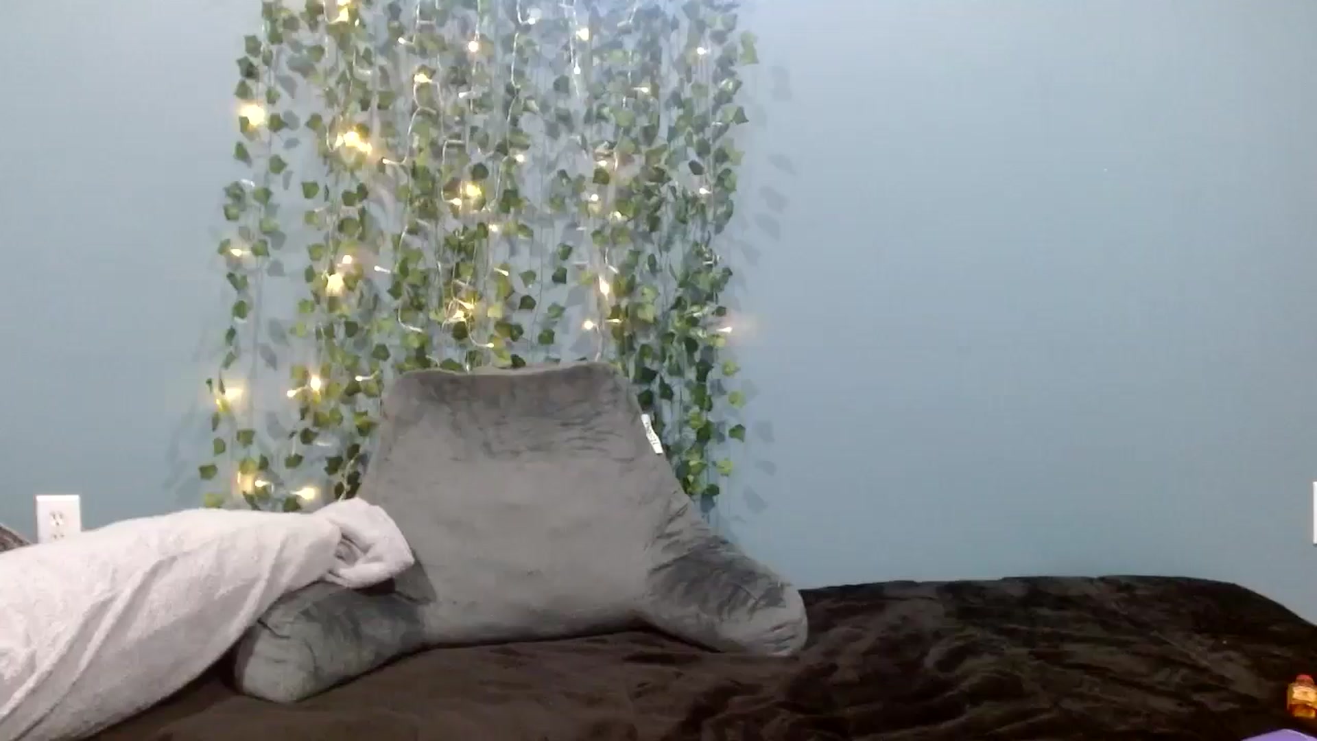 Gallery image thumbnail from Hayleebaby's myfreecams stream on, 11/11/2025, 19:43 image 6 of 20