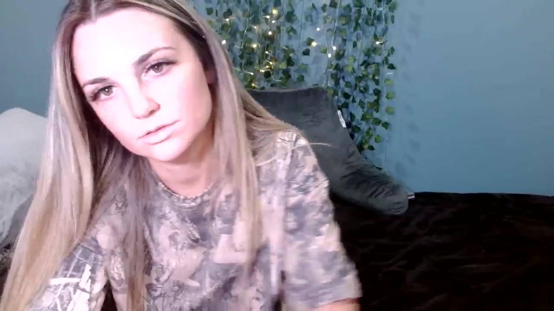 Gallery image thumbnail from Hayleebaby's myfreecams stream on, 11/12/2025, 19:29 image 19 of 20