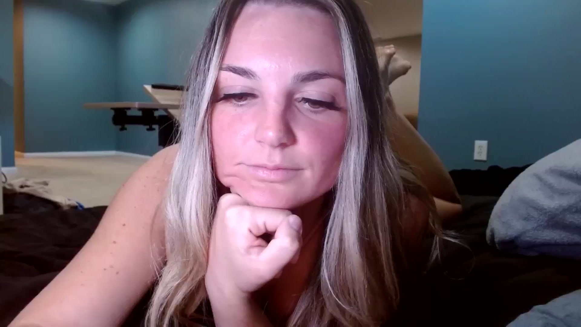 Gallery image thumbnail from Hayleebaby's myfreecams stream on, 11/14/2025, 18:28 image 20 of 20