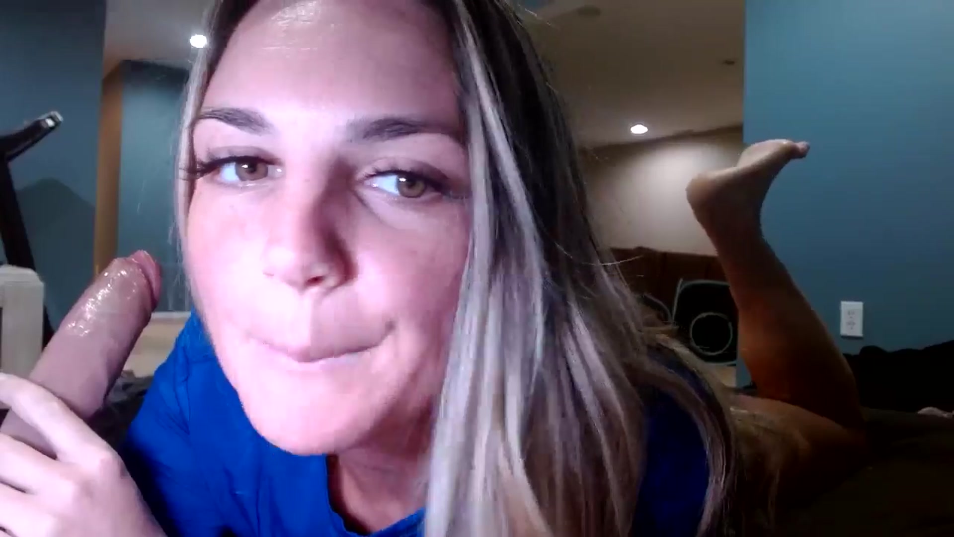 Gallery image thumbnail from Hayleebaby's myfreecams stream on, 11/14/2025, 21:02 image 13 of 20