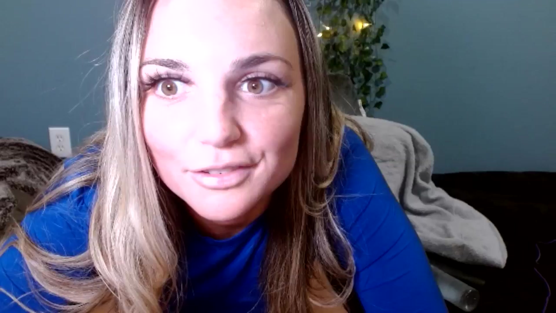 Gallery image thumbnail from Hayleebaby's myfreecams stream on, 11/14/2025, 21:16 image 20 of 20