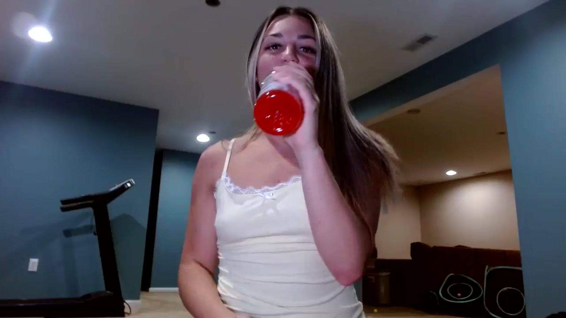Gallery image thumbnail from Hayleebaby's myfreecams stream on, 11/18/2025, 07:18 image 9 of 20