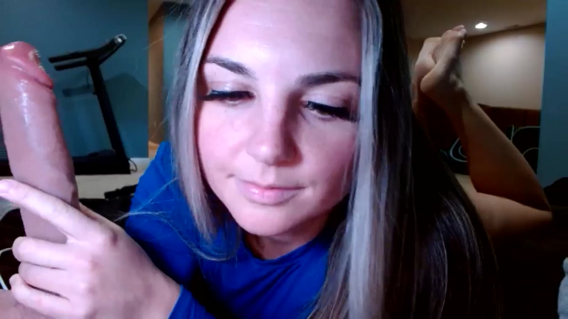 Gallery image thumbnail from Hayleebaby's myfreecams stream on, 12/01/2025, 19:49 image 15 of 20