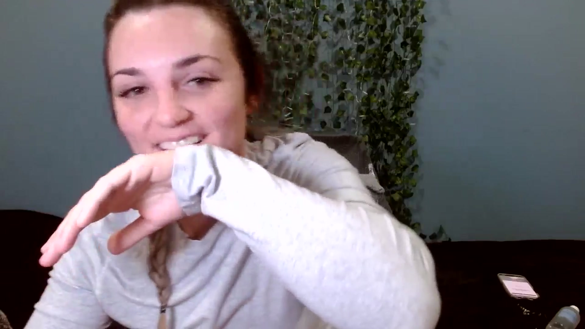Gallery image thumbnail from Hayleebaby's myfreecams stream on, 12/05/2025, 20:35 image 7 of 20