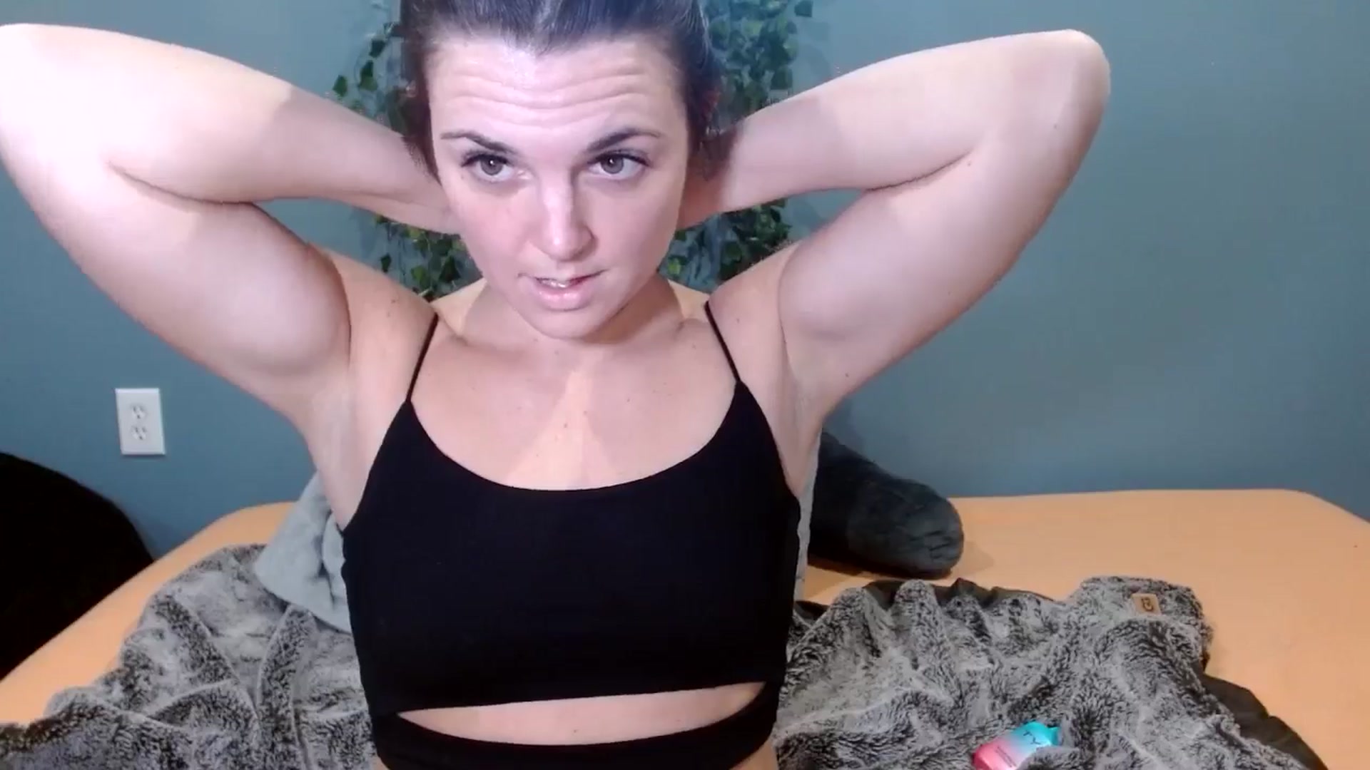 Gallery image thumbnail from Hayleebaby's myfreecams stream on, 12/18/2025, 18:50 image 7 of 20