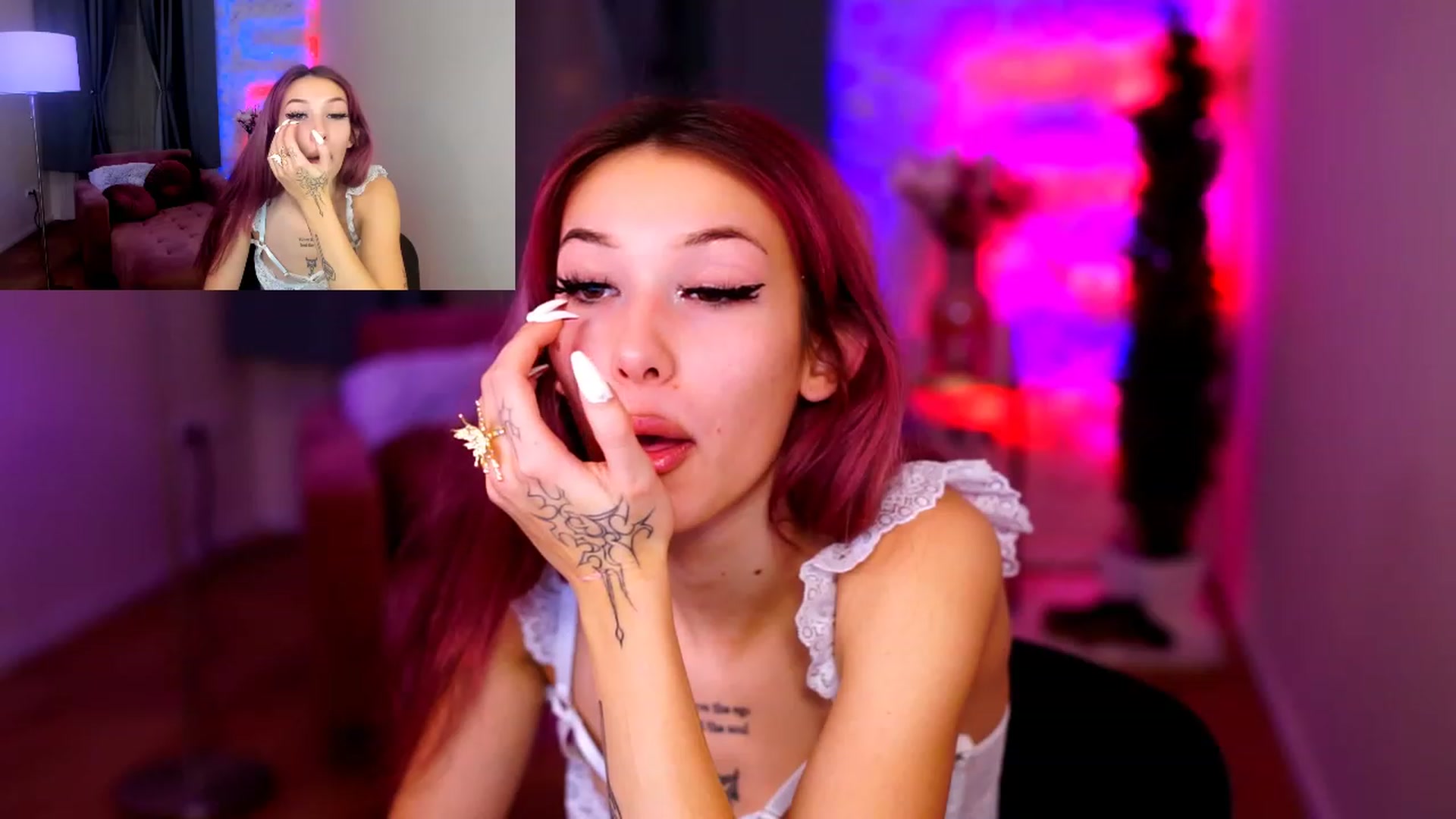 Gallery image thumbnail from Hayleexo's myfreecams stream on, 12/16/2022, 21:17 image 11 of 20